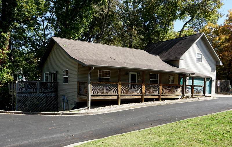 1707 Lakeshore Drive - Photo 1