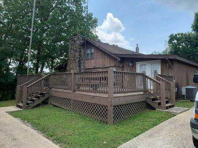 1319 Hilltop - Photo 1