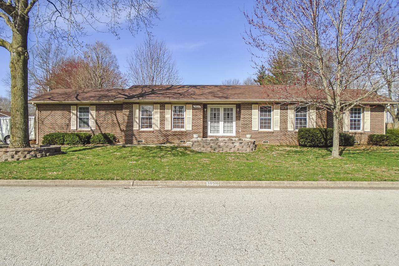 1029 Maple Circle - Photo 1