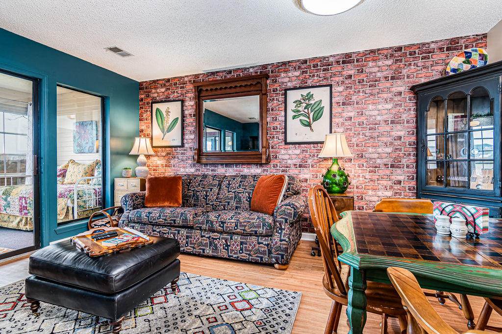 116 Lake Club Drive - Photo 1