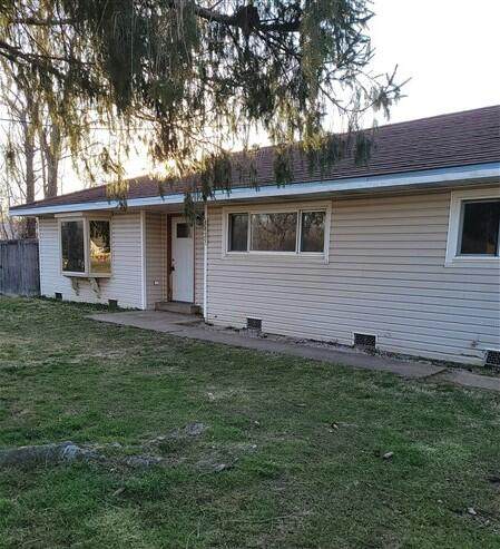 8425 Elm Street - Photo 1