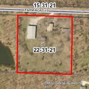 2898 Farm Road 10 - Photo 1