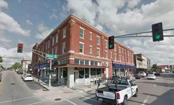 400 Walnut Street - Photo 1