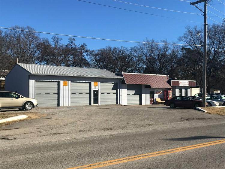 801 Main Street - Photo 1