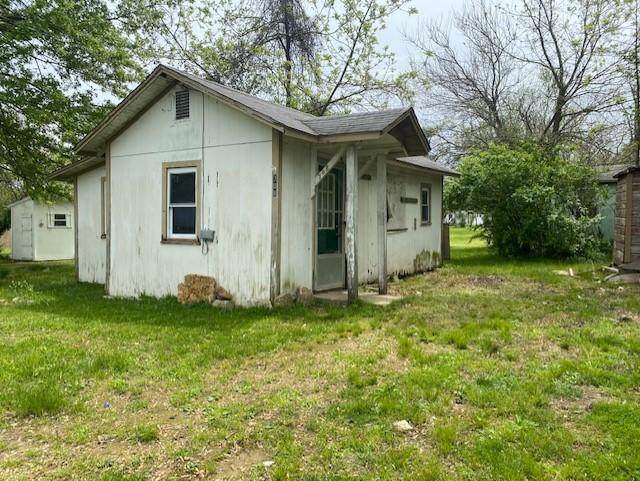 708 1st Street - Photo 1