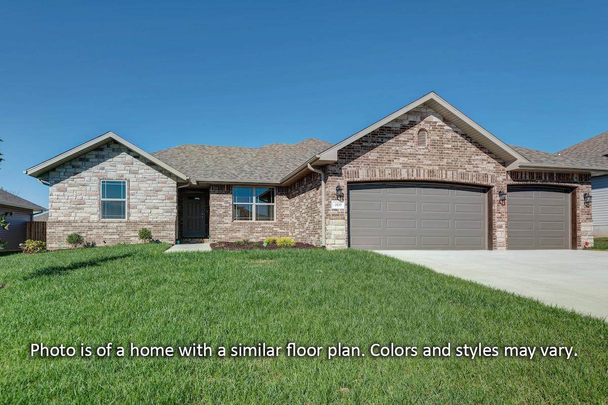5917 Crescent Road - Photo 1