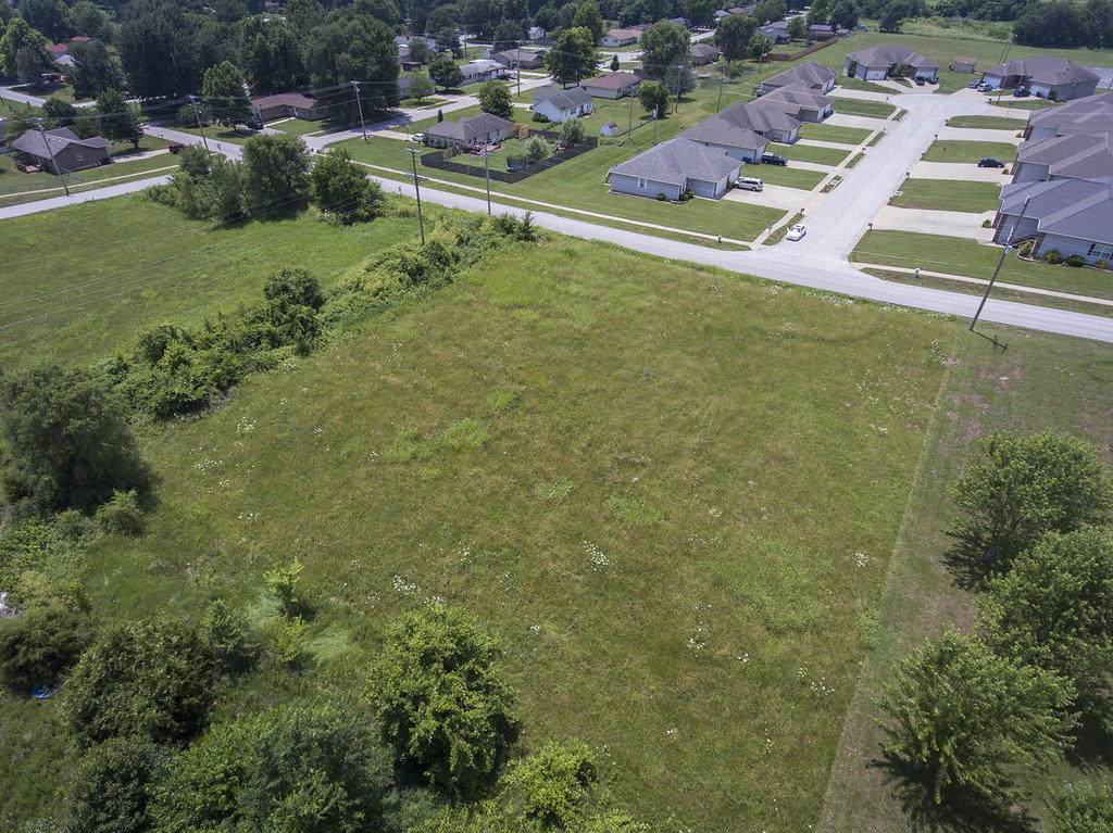 510 Miller Road - Photo 1