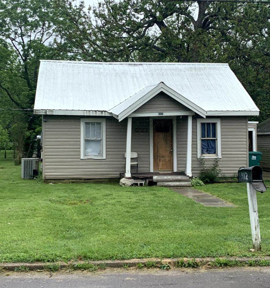 512 Main Street - Photo 1