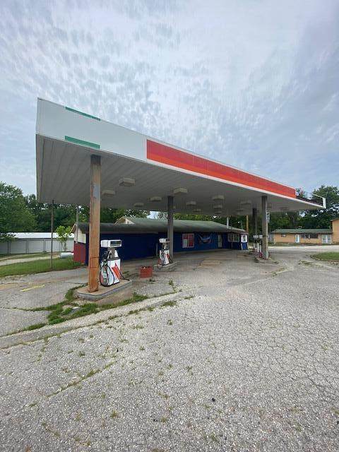 6923 Highway 63 - Photo 1