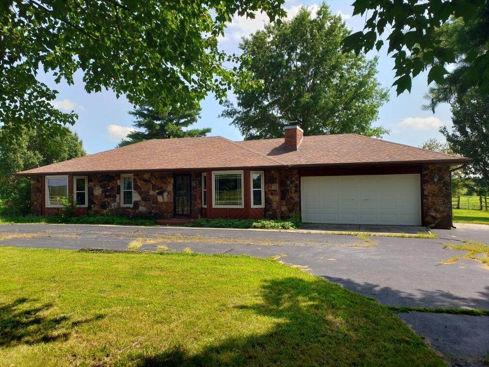 6210 Farm Rd 132 - Photo 1