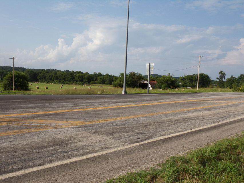539 Highway H - Photo 1
