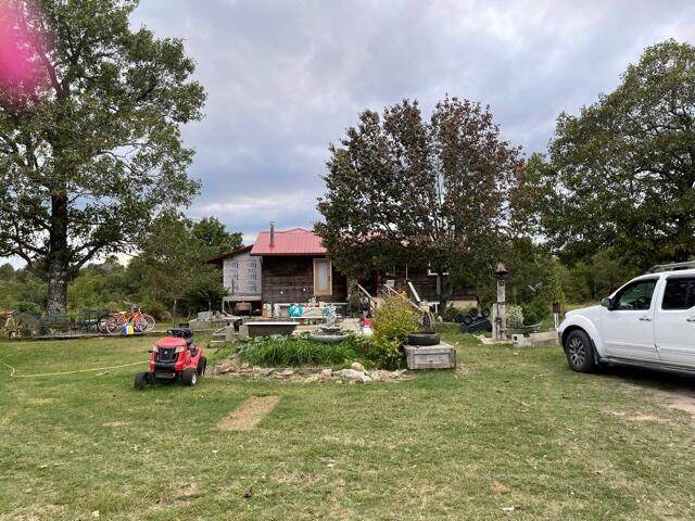 1523 Coker Road - Photo 1