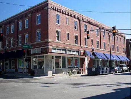400 Walnut Street - Photo 1