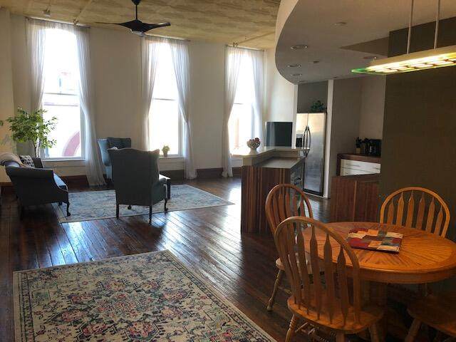 317 South Avenue - Photo 1