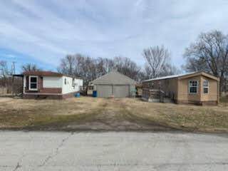 206/2061/2 Maple Street - Photo 1