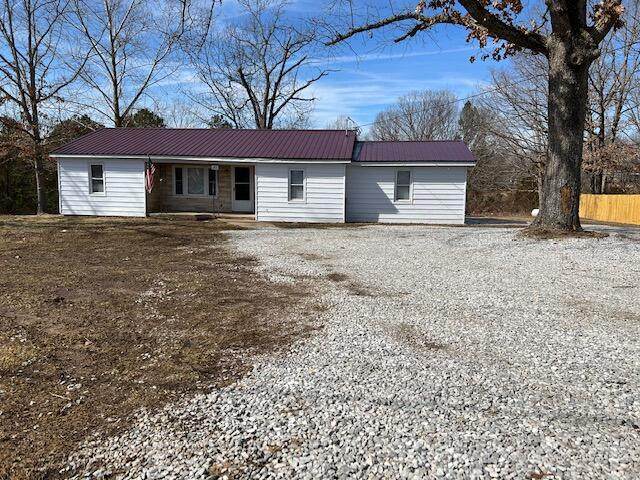 695 Oak Hill Drive - Photo 1