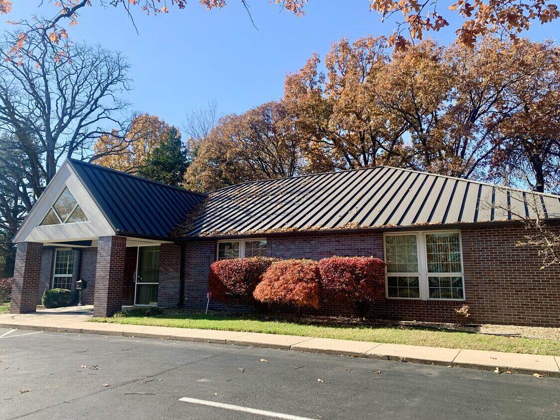 1615 Ingram Mill Road - Photo 1