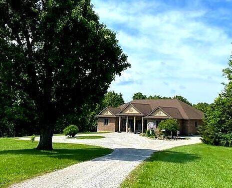 17446 Longview Road - Photo 1