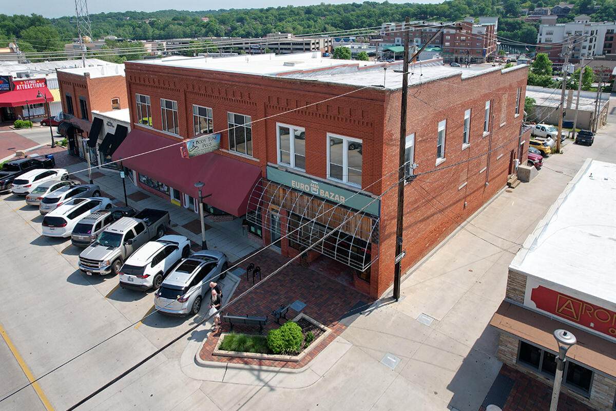 110 Commercial Street - Photo 1