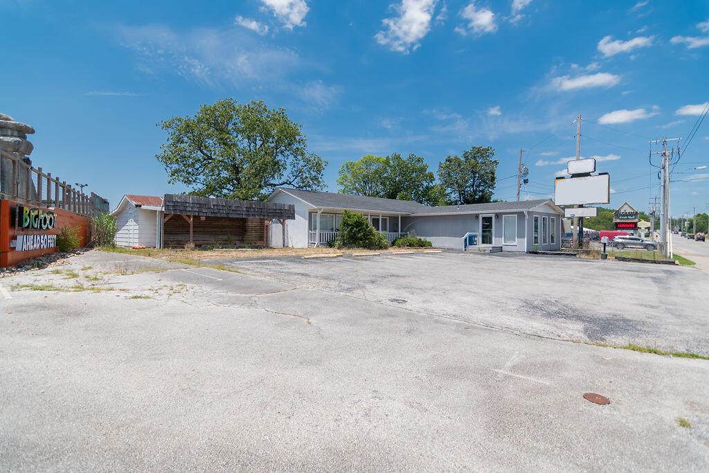 3620 76 Country Boulevard - Photo 1