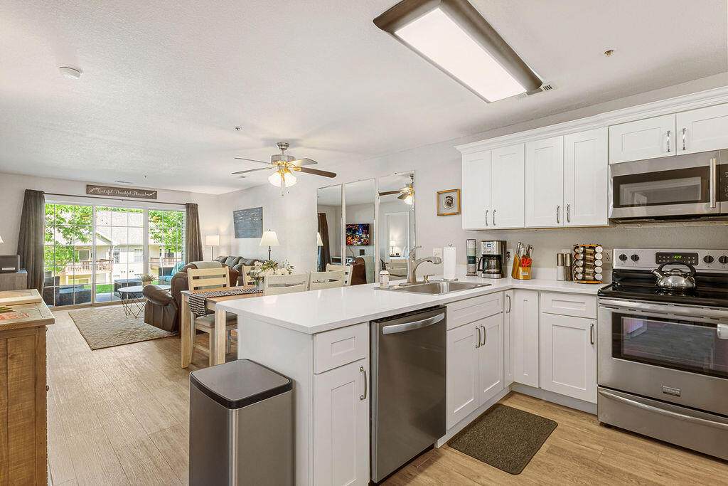 610 Abby Lane - Photo 1