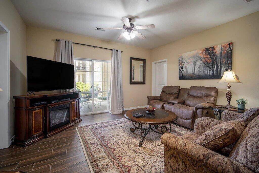 330 Wildwood Drive - Photo 1