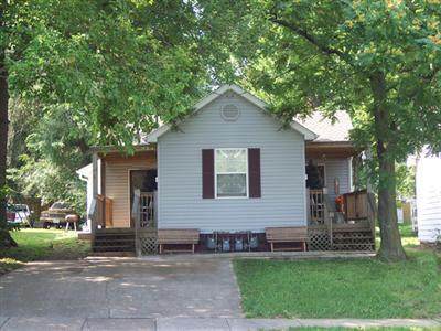 810 College Street - Photo 1