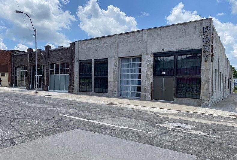 102-104 Joplin Avenue - Photo 1