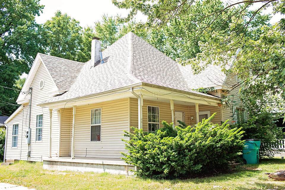 1303 Main Avenue - Photo 1