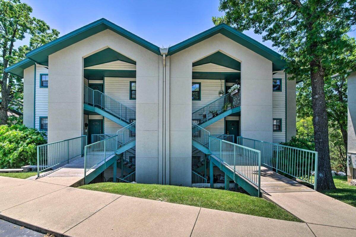2700 Green Mountain Drive - Photo 1