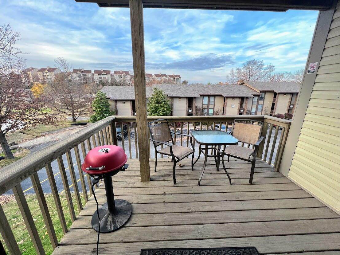 257 Clubhouse Drive - Photo 1