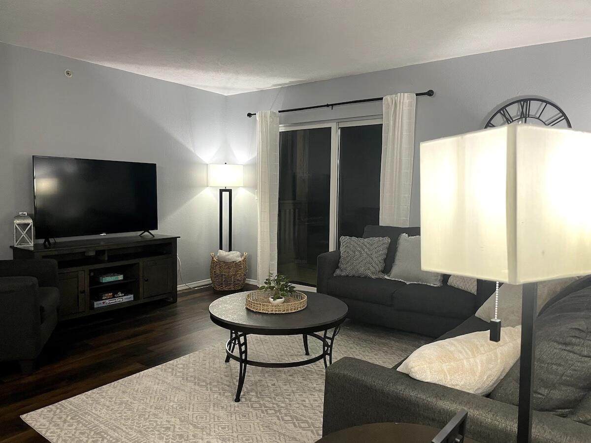 2962 Vineyards Parkway - Photo 1