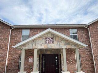 2962 Vineyards Parkway - Photo 1