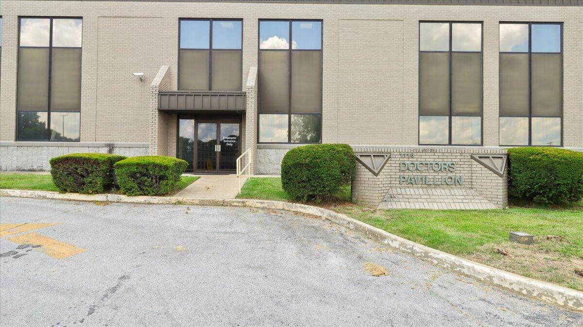 1115 Alaska Street - Photo 1