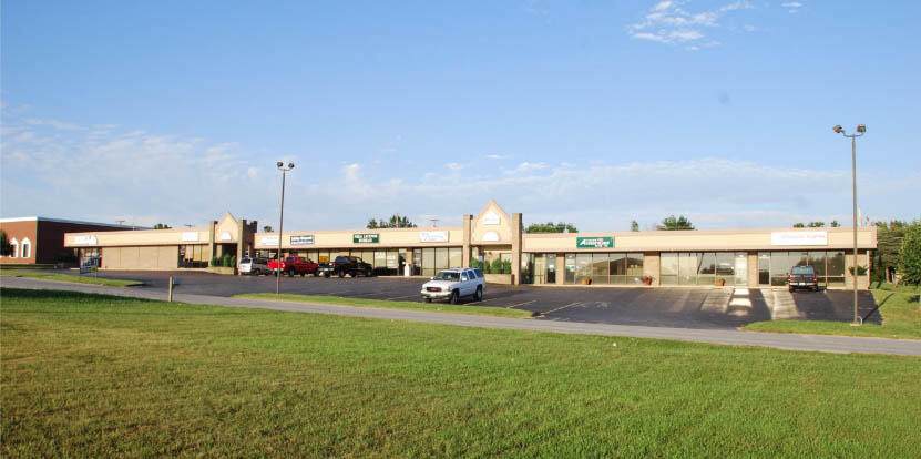 212 Village Center Street - Photo 1