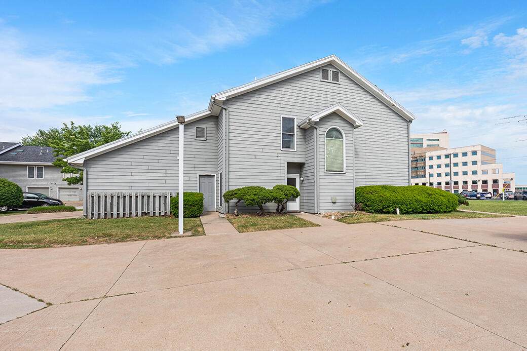 930 Primrose Street - Photo 1