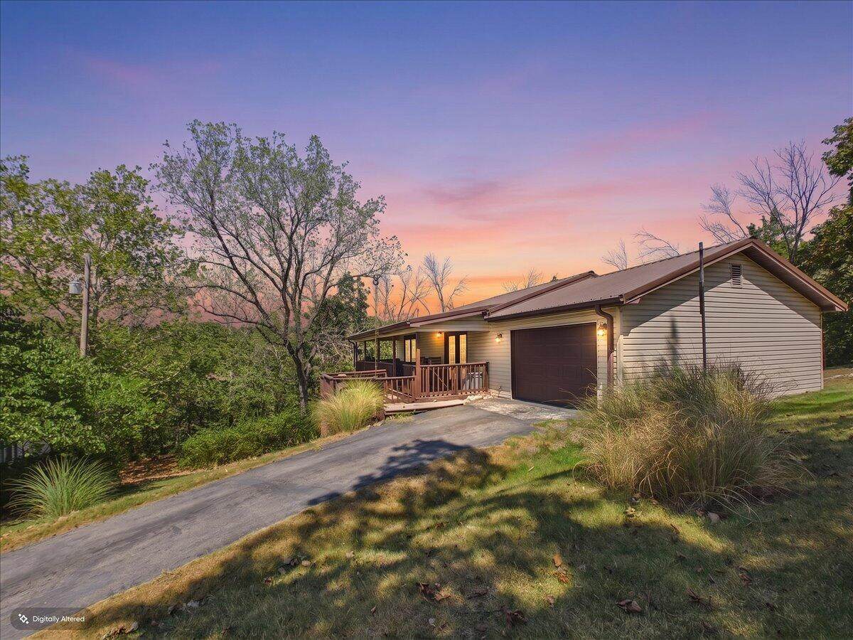 21420 Edge Water Lane - Photo 1