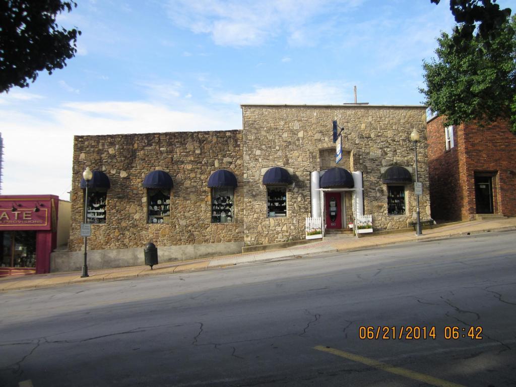 106 Main - Photo 1