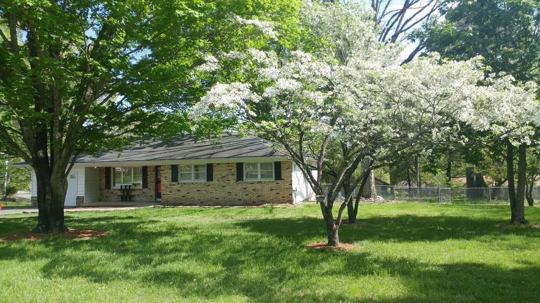 2004 Roe Avenue - Photo 1
