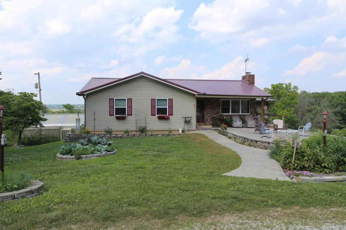 10104 County Road 7230 - Photo 1