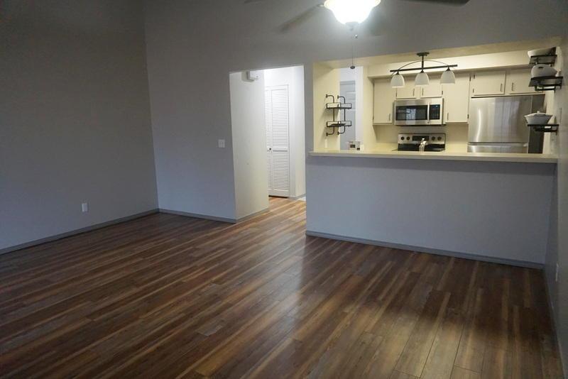 182 Turnberry Drive - Photo 1