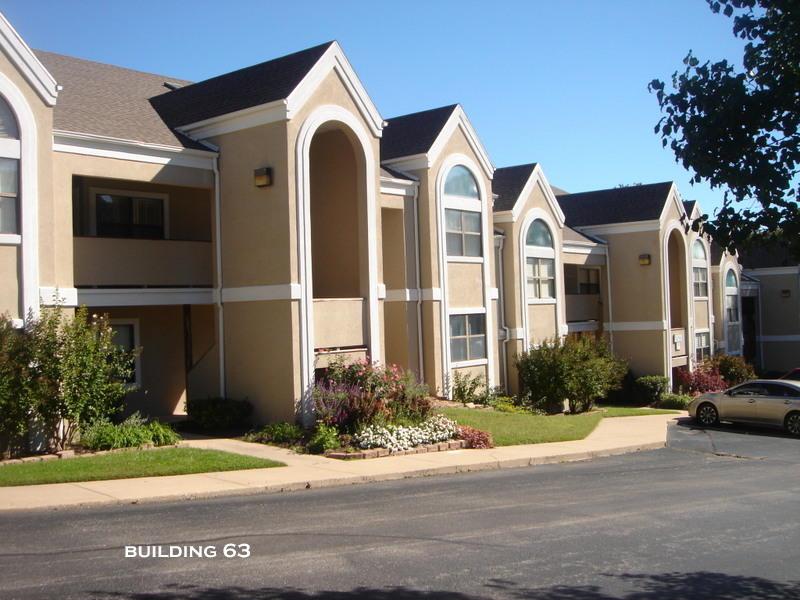 255 Wimbledon Drive - Photo 1