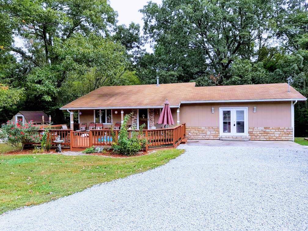 21714 State Hwy 112 - Photo 1