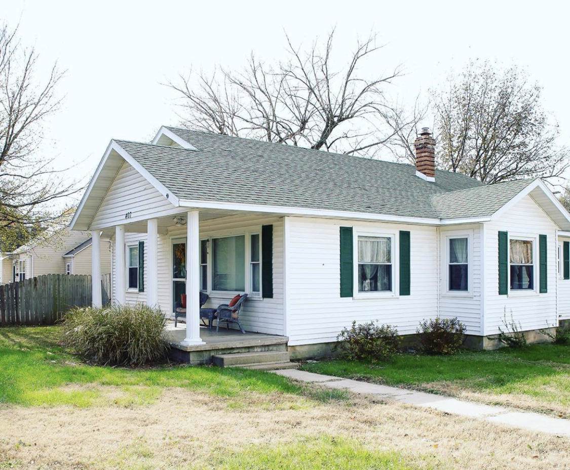 407 West Avenue - Photo 1