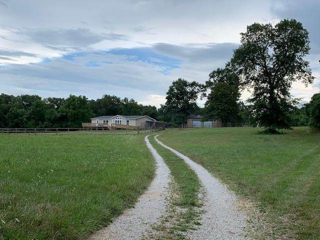 364 Lawrence 1085 - Photo 1
