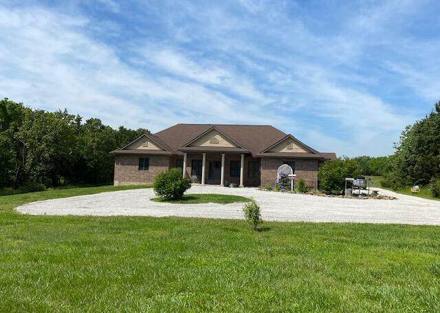 17446 Longview Road - Photo 1