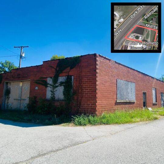 102 Railroad Street - Photo 1