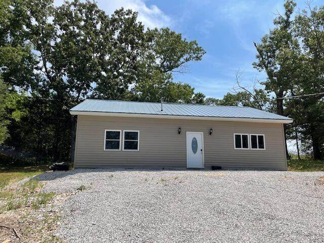 282 Kelly Road - Photo 1