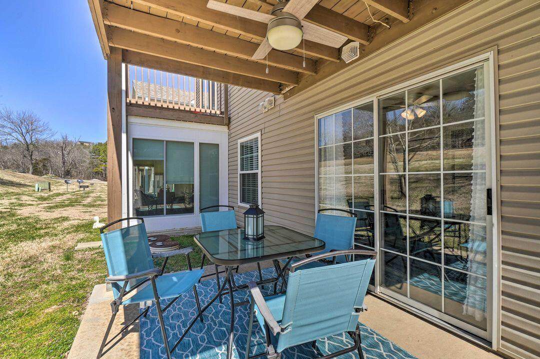 570 Abby Lane - Photo 1