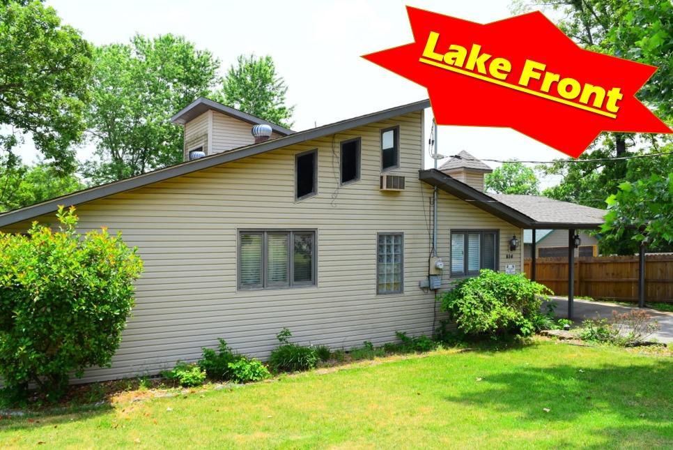 514 Redwood Lane - Photo 1